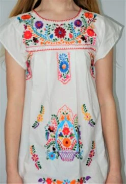 Vintage Dress - Lily White Embroidered Mexican Sundress - Size XXS -KIKIS Clothing Shop DSCF1461 3