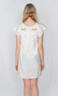 Vintage Dress - Lily White Embroidered Mexican Sundress - Size XXS -KIKIS Clothing Shop DSCF1468 2