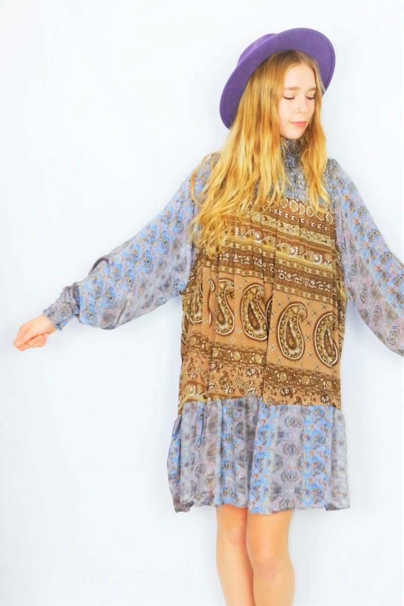 Mona Mini Dress - Vintage Indian Sari - Fawn & Cornflower Paisley - Free Size 2 Mona Mini Dress - Vintage Indian Sari - Fawn & Cornflower Paisley - Free Size - Image 2