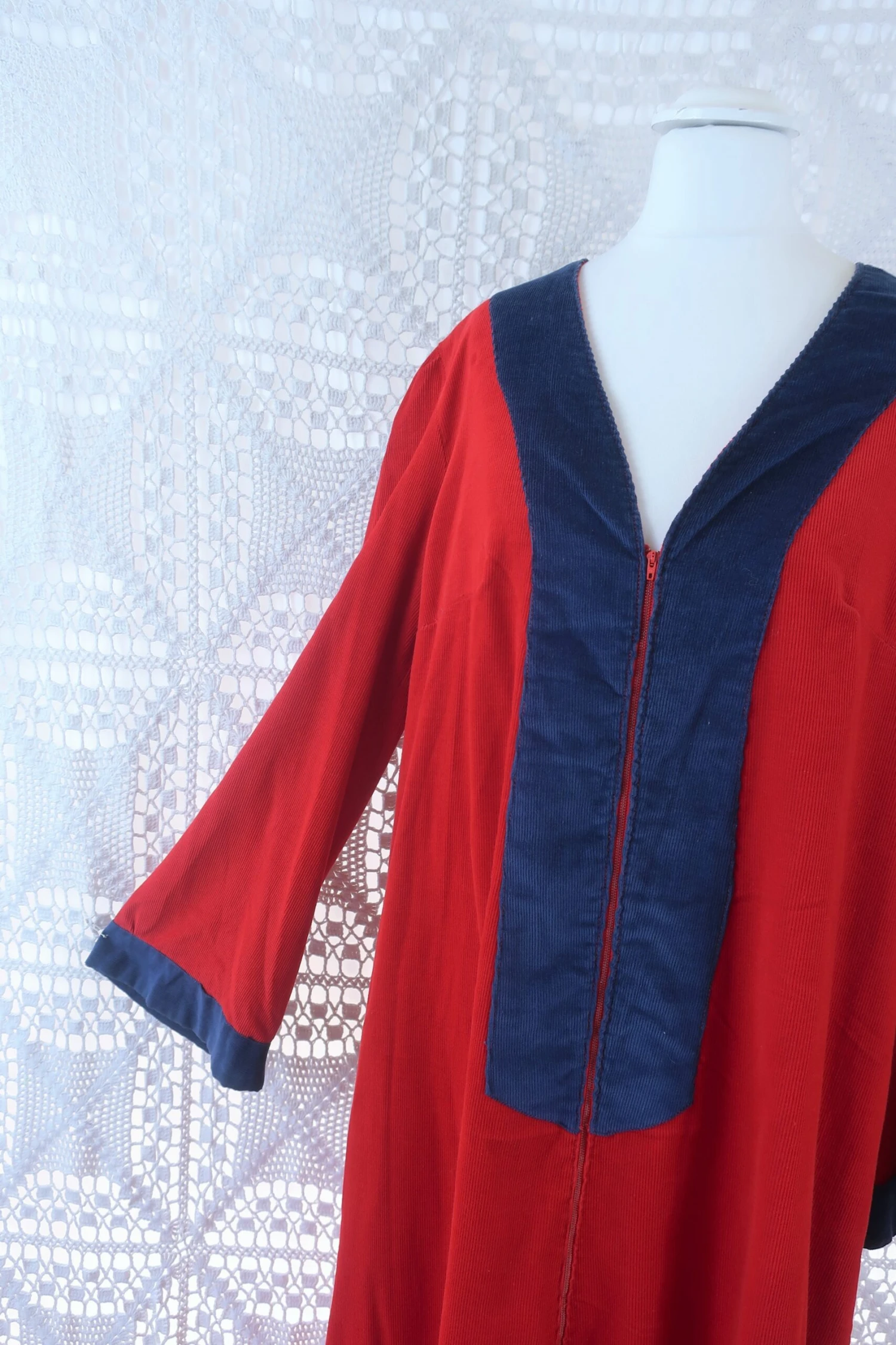 70's Vintage Dress - Corduroy Bright Red W/ Blue Trim Kaftan - Size M/L 3 70's Vintage Dress - Corduroy Bright Red W/ Blue Trim Kaftan - Size M/L - Image 3