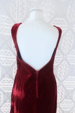 70's Vintage Dress - Ruby Dust Velvet - Size XXS -KIKIS Clothing Shop IMG 0371 bbf7e549 fef7 4f95 8a41 b1ff6e0c7054