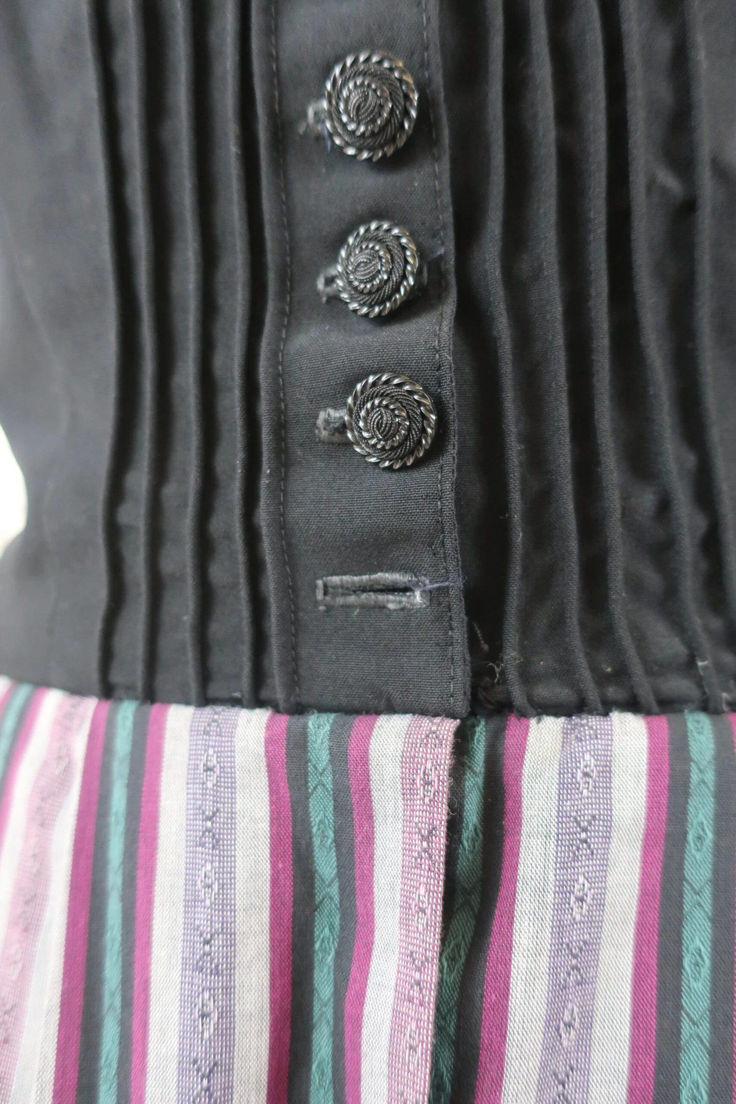 SALE Vintage Dress - Scandinavian Mauve Pinstripe Strappy Midi - Size XS 6 SALE Vintage Dress - Scandinavian Mauve Pinstripe Strappy Midi - Size XS - Image 6