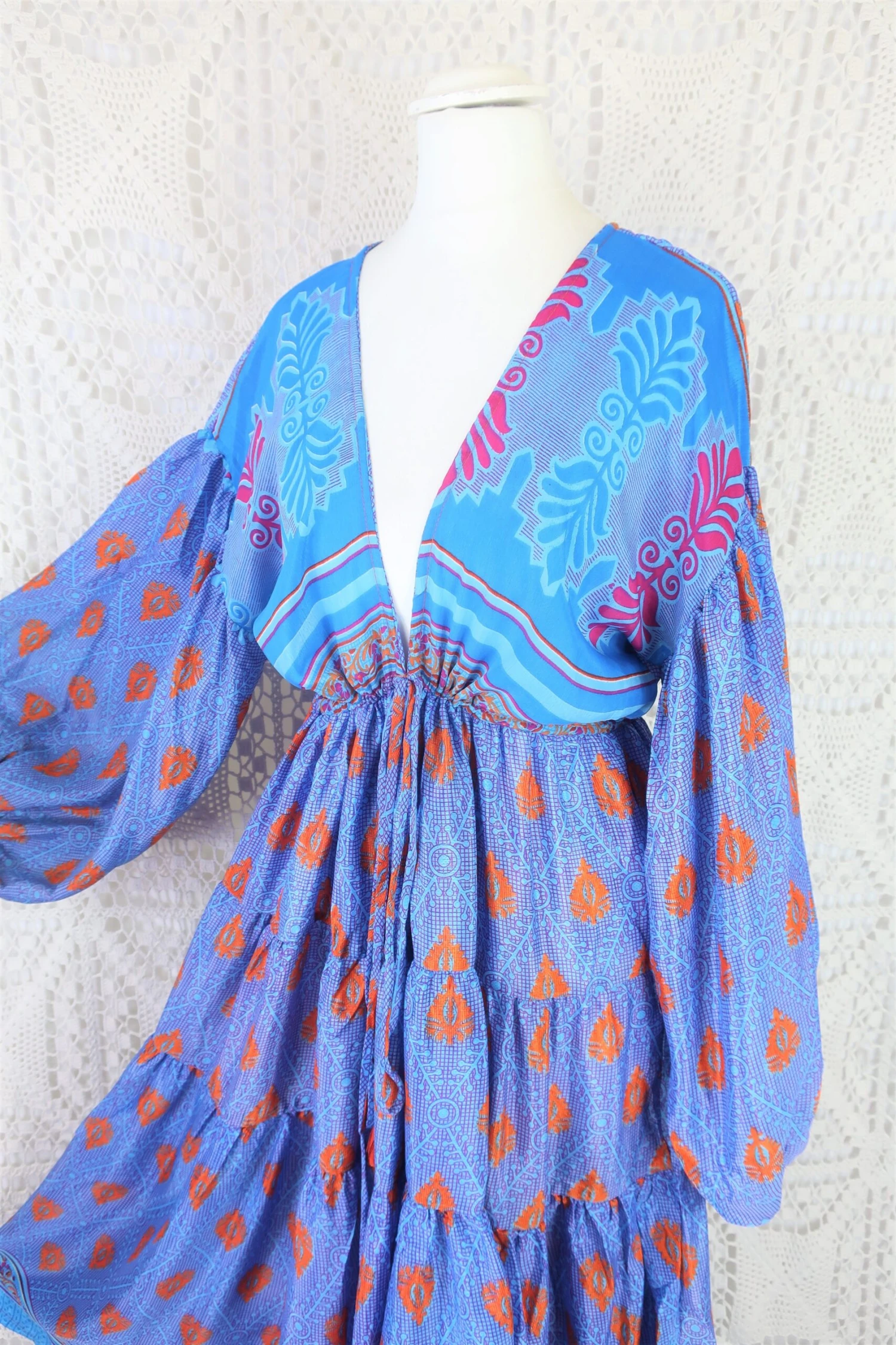 Gypsophila Midi Dress - Vintage Indian Sari - Ultramarine & Tangerine Floral Motif - Free Size L/XL 3 Gypsophila Midi Dress - Vintage Indian Sari - Ultramarine & Tangerine Floral Motif - Free Size L/XL - Image 3