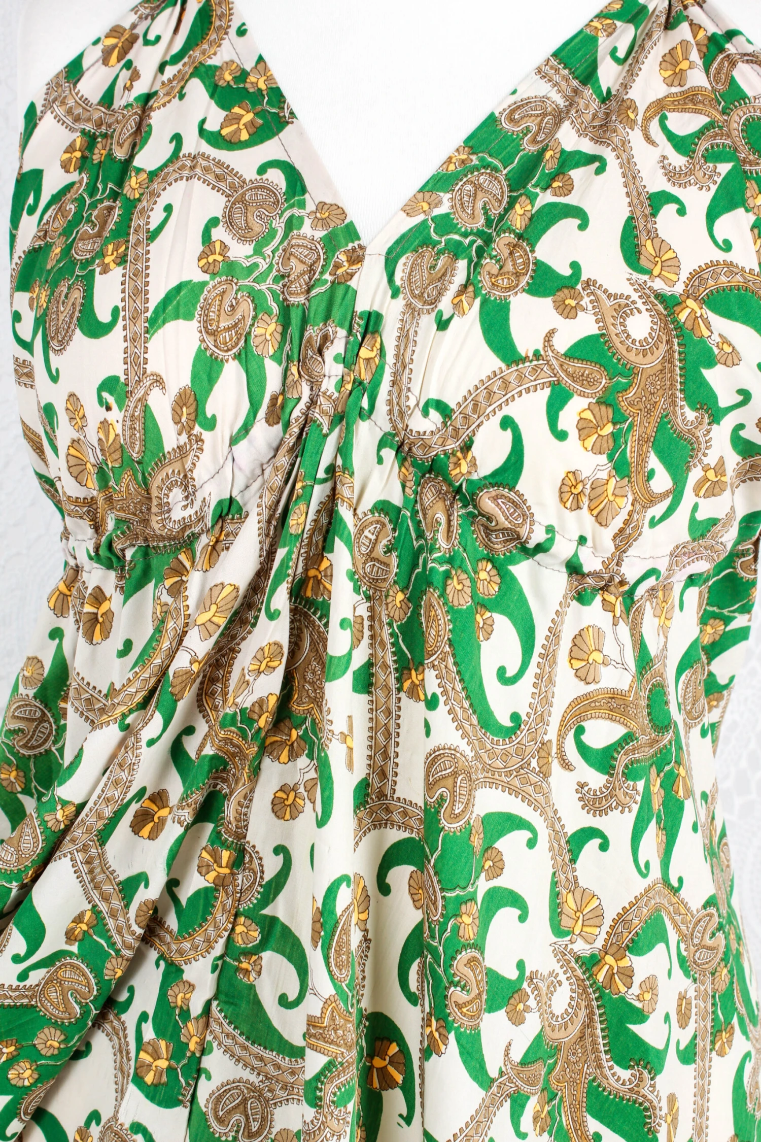 Blossom Mini Halter Dress - Vintage Indian Sari - White & Green Paisley - M/L 4 Blossom Mini Halter Dress - Vintage Indian Sari - White & Green Paisley - M/L - Image 4