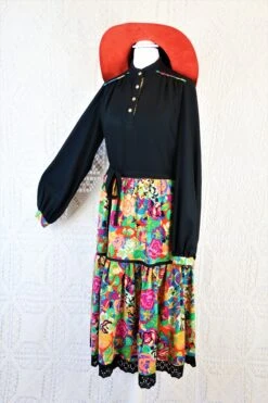 Vintage Dress - Black & Retro Bold Floral - Size XS/S
