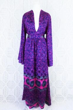 Stevie Maxi Dress - Vintage Indian Sari - Indigo & Magenta Floral - XS 8 Stevie Maxi Dress - Vintage Indian Sari - Indigo & Magenta Floral - XS -KIKIS Clothing Shop IMG 2473 7568663f 02b6 4639 91f0 40cce8c1fef5
