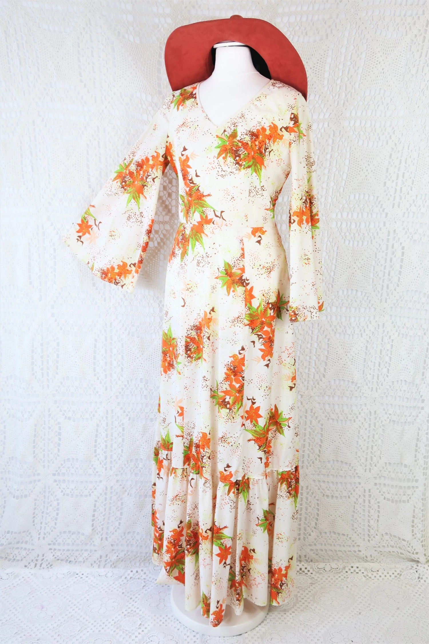 70's Vintage Dress - Soft Cream & Maple Floral - Size S 1 70's Vintage Dress - Soft Cream & Maple Floral - Size S