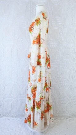 70's Vintage Dress - Soft Cream & Maple Floral - Size S 10 70's Vintage Dress - Soft Cream & Maple Floral - Size S -KIKIS Clothing Shop IMG 2770 92a18073 ea03 4dcc 901d 1a0186bae1ed