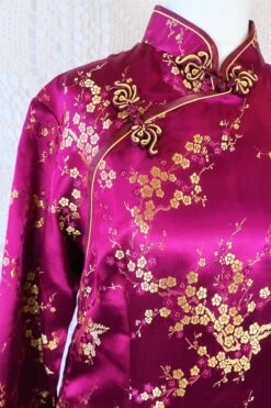 70's Vintage Mandarin Cocktail Dress - Plum & Golden Blossom - Size S/M 11 70's Vintage Mandarin Cocktail Dress - Plum & Golden Blossom - Size S/M -KIKIS Clothing Shop IMG 2775 fa6d8d2a 1f4c 4c08 a76c 0f97f771d143