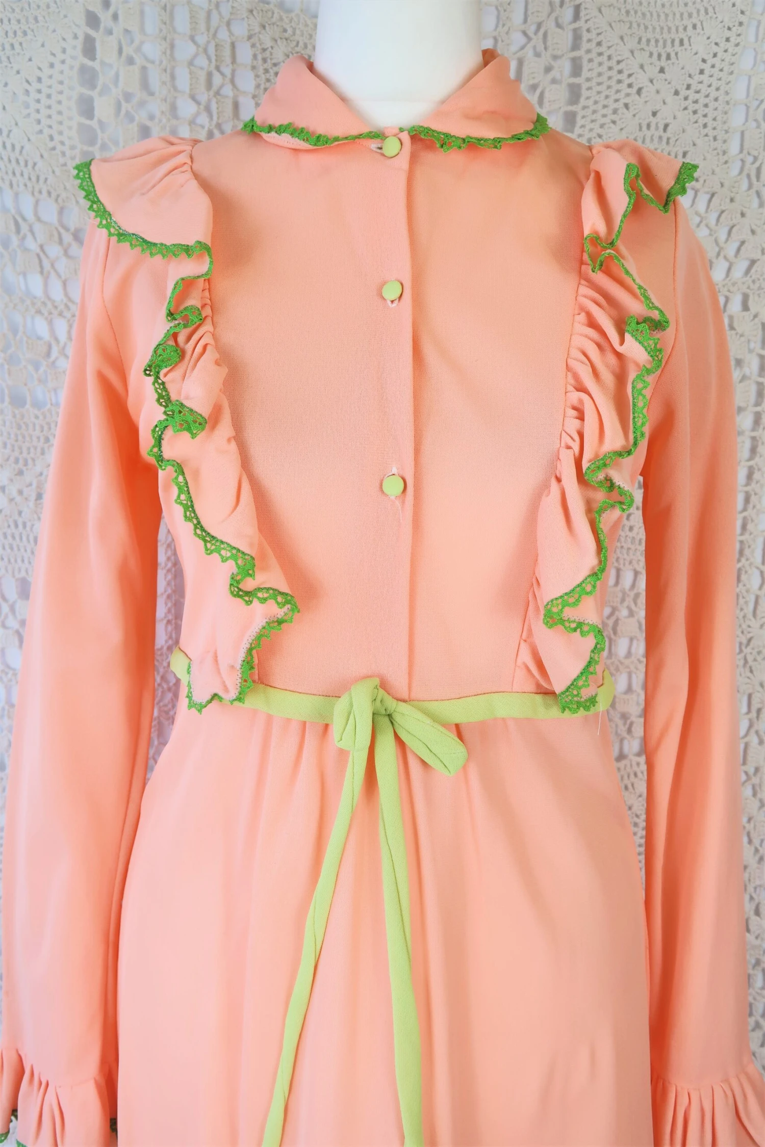 70's Vintage Dress - Taffy Pink & Green Embellishments - Size XS 3 70's Vintage Dress - Taffy Pink & Green Embellishments - Size XS - Image 3