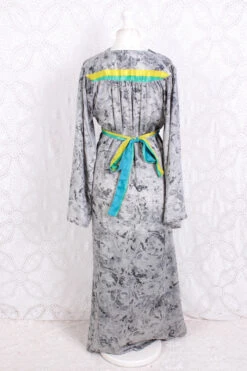 Stevie Maxi Dress - Vintage Indian Sari - Marbled Moon Grey - XS -KIKIS Clothing Shop IMG 3204 3d7db76c 1004 4d1f be9a ce792a081bdb
