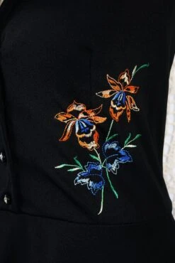 70's Vintage Dress - Midnight Black With Floral Embroidery - Size S 13 70's Vintage Dress - Midnight Black With Floral Embroidery - Size S -KIKIS Clothing Shop IMG 3717 033139b8 e660 41fb bb78 036803d49d2e