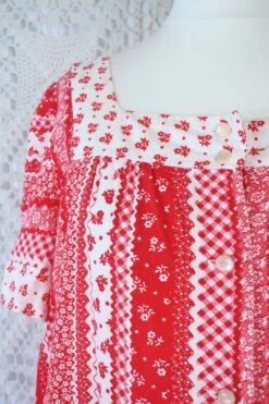 70's Vintage Spring Dress - Bright Red & White Floral - Size L -KIKIS Clothing Shop IMG 3763 d4cf7cd0 379d 403a b2fc 4b43548e82f9