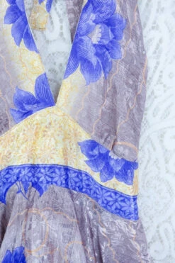 KIKIS Clothing Shop -KIKIS Clothing Shop IMG 5253 f5a8dd12 7c4c 45d7 9051 82e8d0c60b6d