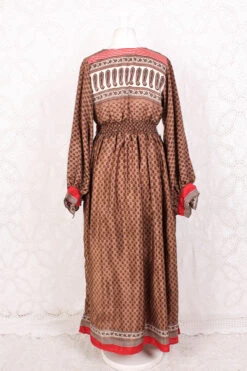 Rosemary Maxi Dress - Vintage Indian Sari - Hazelnut & Red Floral Paisley - S/M 7 Rosemary Maxi Dress - Vintage Indian Sari - Hazelnut & Red Floral Paisley - S/M -KIKIS Clothing Shop IMG 5913 07219115 52d1 4c1e ae81 80db28e675a6