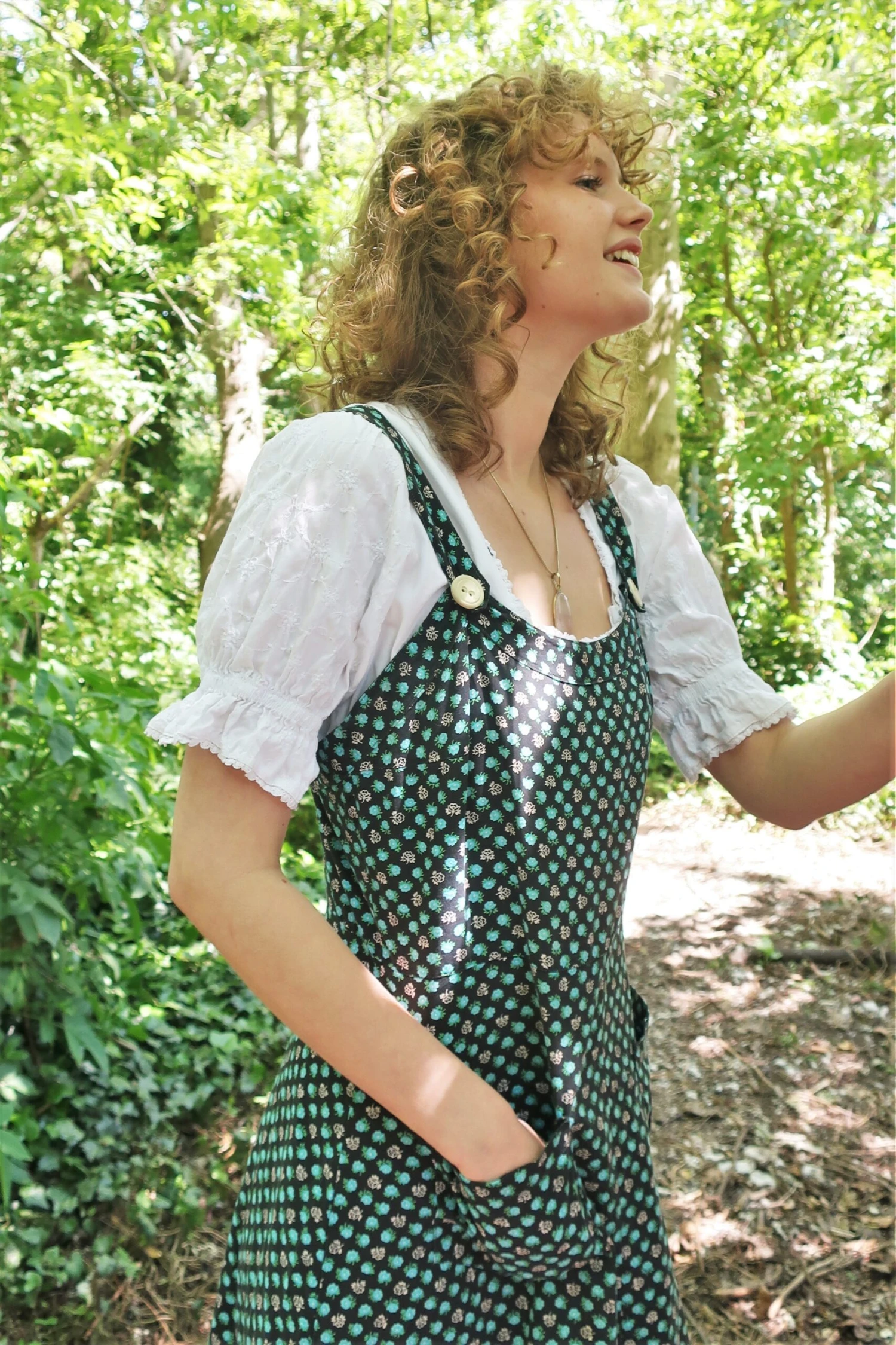 70s Vintage Dress - Blue & Black Floral Pinafore Dress - S 5 70s Vintage Dress - Blue & Black Floral Pinafore Dress - S - Image 5