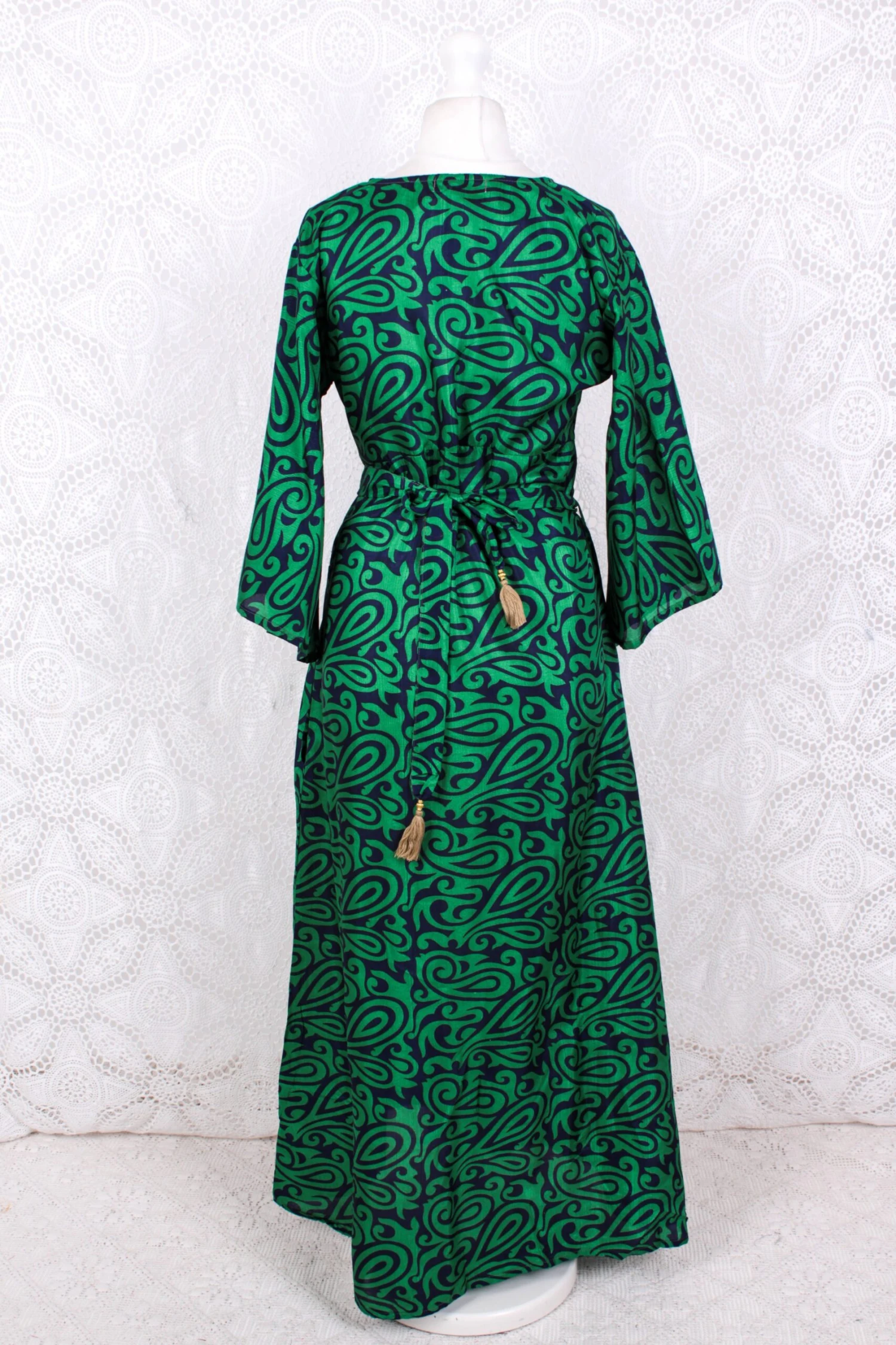 Jasmine Maxi Dress - Bright Emerald, Navy & Fuchsia Paisley Vintage Sari - Size S/M 4 Jasmine Maxi Dress - Bright Emerald, Navy & Fuchsia Paisley Vintage Sari - Size S/M - Image 4