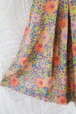 70s Vintage Midi Dress - Peach, Sapphire & Green Chrysanthemums - Size S/M -KIKIS Clothing Shop IMG 8890 2