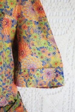 70s Vintage Midi Dress - Peach, Sapphire & Green Chrysanthemums - Size S/M -KIKIS Clothing Shop IMG 8891 2