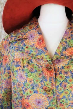 70s Vintage Midi Dress - Peach, Sapphire & Green Chrysanthemums - Size S/M -KIKIS Clothing Shop IMG 8894 2