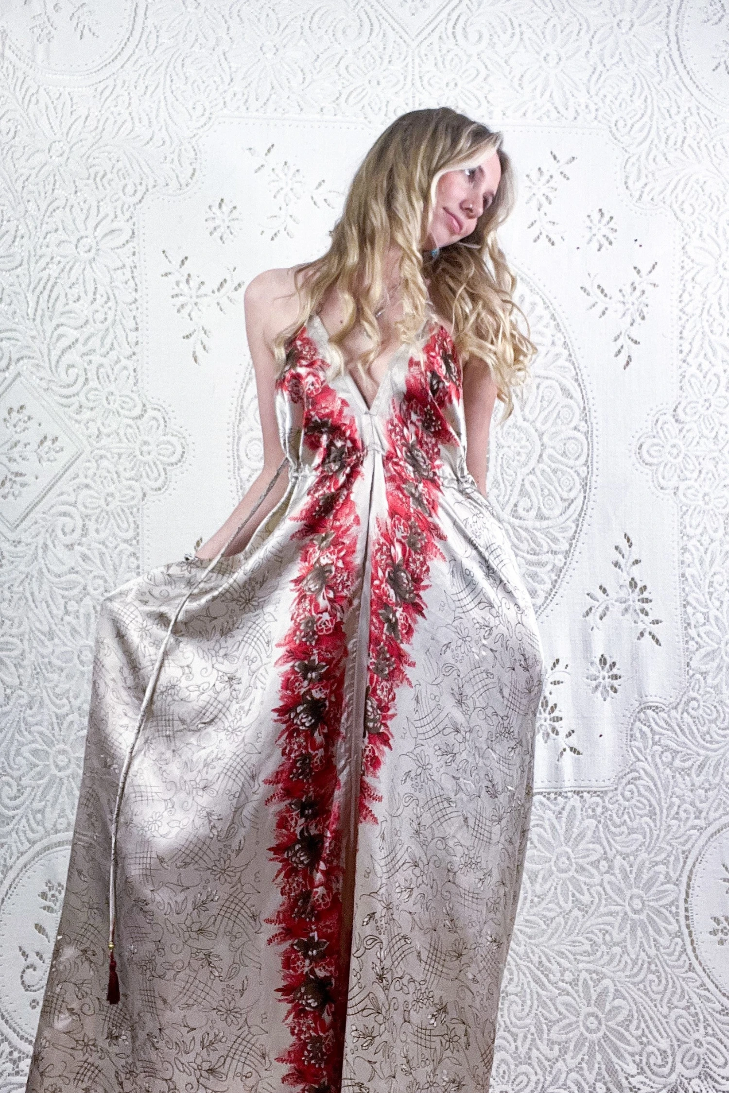 Eden Halter Maxi Dress - Vintage Sari - Ivory White & Scarlet Blossom - Free Size M/L 4 Eden Halter Maxi Dress - Vintage Sari - Ivory White & Scarlet Blossom - Free Size M/L - Image 4