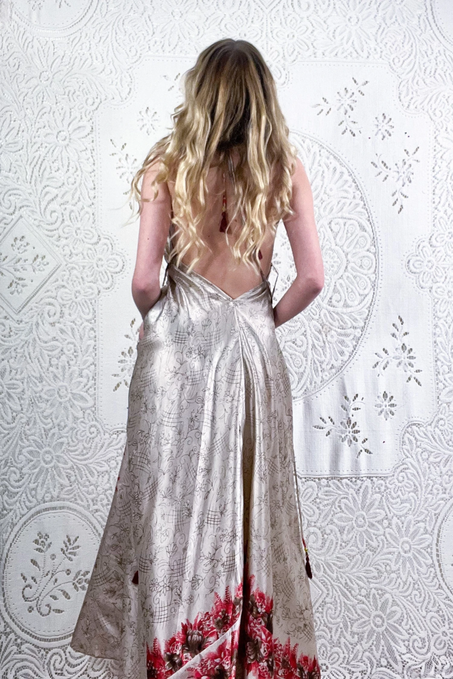 Eden Halter Maxi Dress - Vintage Sari - Ivory White & Scarlet Blossom - Free Size M/L 2 Eden Halter Maxi Dress - Vintage Sari - Ivory White & Scarlet Blossom - Free Size M/L - Image 2