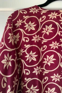 Karina Kimono Mini Dress - Vintage Sari - Blackberry Leaves - Free Size XL 13 Karina Kimono Mini Dress - Vintage Sari - Blackberry Leaves - Free Size XL -KIKIS Clothing Shop image 1a4f4753 d183 4425 ad33 cc977656d440