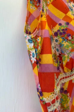 Vintage Mini Dress - Sunset Checker Floral - Size XS -KIKIS Clothing Shop image 81ca9a38 592b 4513 9101 9a8fa5ad7e07