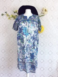 SALE Vintage Sparkly Ivory/Turquoise/Ocean Blue Floral Smock Dress Size S
