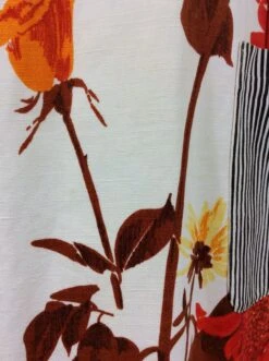 SALE Vintage 70s Dress - Red & Cream Striped Floral - Size M 26 SALE Vintage 70s Dress - Red & Cream Striped Floral - Size M -KIKIS Clothing Shop image ad468bca ed54 4fb5 96e7 74fe1dd4ab69