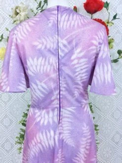 SALE Vintage 70s Day Dress - Lilac Mauve Pink Ferns - Size XS/S 16 SALE Vintage 70s Day Dress - Lilac Mauve Pink Ferns - Size XS/S -KIKIS Clothing Shop image bb38d3f1 f5f9 46d8 a4b0 8803f70a3fdc
