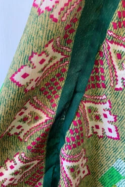 Eden Halter Maxi Dress - Vintage Sari - Shades Of Green & Magenta Aztec - Free Size S/M 9 Eden Halter Maxi Dress - Vintage Sari - Shades Of Green & Magenta Aztec - Free Size S/M -KIKIS Clothing Shop image c0f8921d e673 40e8 890b 3ff018f9ba72