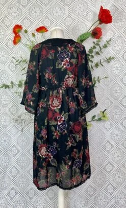 SALE Vintage Black Floral Dress With Lace - Size S -KIKIS Clothing Shop image ff1025c9 3987 4947 ab1d 1bca2116bcff