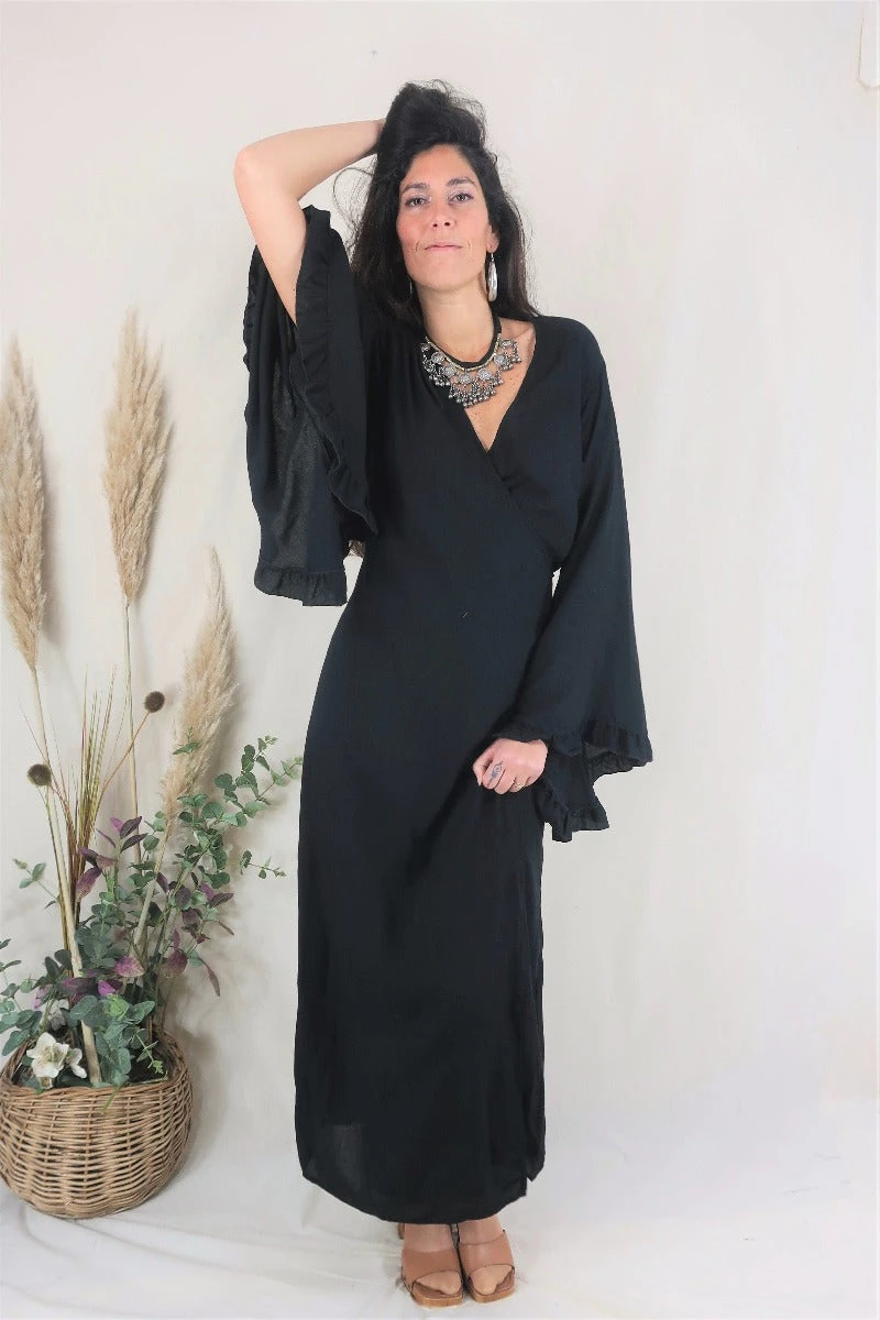 Khroma Venus Maxi Dress - Nightshade Black 4 Khroma Venus Maxi Dress - Nightshade Black - Image 4
