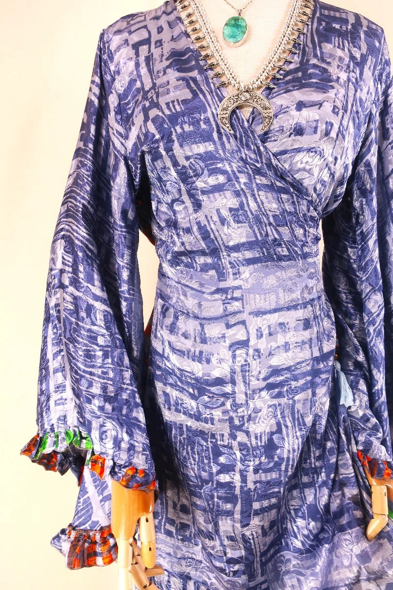 Venus Maxi Dress - Vintage Sari - Lavender & Orange Abstract - Size M/L 2 Venus Maxi Dress - Vintage Sari - Lavender & Orange Abstract - Size M/L - Image 2