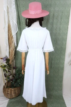 Vintage Long Midi Dress - Diamond White Lacy Floral Embroidery - Size S 12 Vintage Long Midi Dress - Diamond White Lacy Floral Embroidery - Size S -KIKIS Clothing Shop vintage 1970s boho clothing 70s sourced bohemian vintage blouses robes dresses crochet items sourced by all about audrey 34