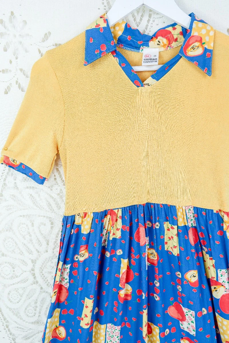 Vintage Sun Yellow & Blue Apple Floral Print Midi Dress - Size S/M 2 Vintage Sun Yellow & Blue Apple Floral Print Midi Dress - Size S/M - Image 2