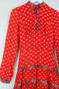 Vintage Midi Dress - Ruby Tiered Flora & Paisley Gardenia - Size S -KIKIS Clothing Shop vintage bohemian retro bohochic 1970s hippie preloved boho clothing all about audrey 177