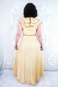 Vintage Dress - Butter Cream & Umber Frill Maxi - Size XS -KIKIS Clothing Shop vintage retro bohemian hippiechic dress midi maxi 70s groovy floral all about audrey 19 7be54b8d 69ab 4f35 9a94 ae88e63e3ee5